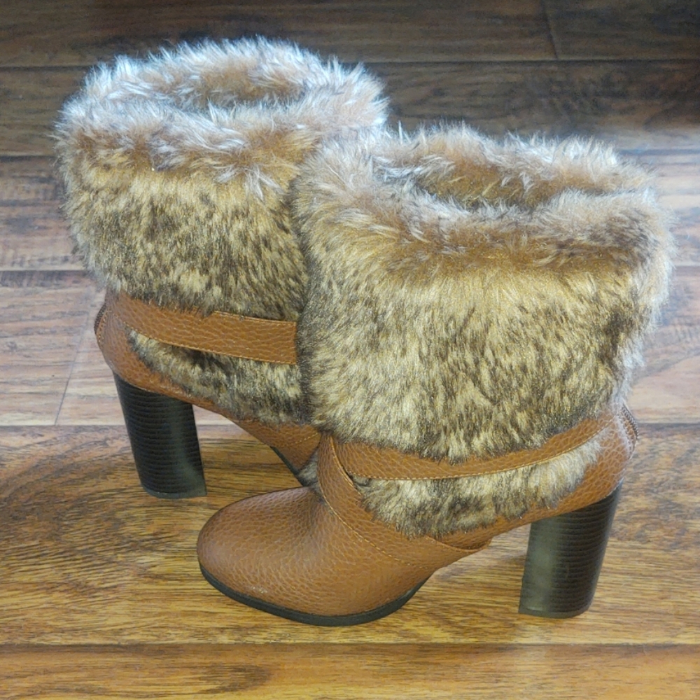 Booties - Picture 2 of 5